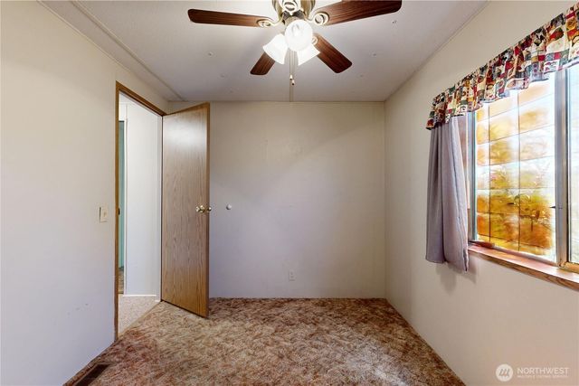 589 Criscola Avenue, College Place, WA 99324