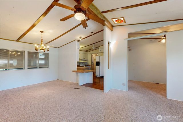 589 Criscola Avenue, College Place, WA 99324