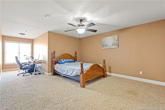 128 Lamplighter Way Way, Spring Lake, NC 28390