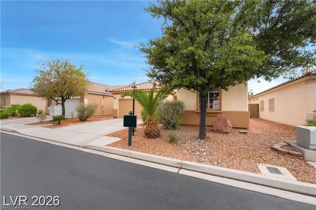 10605 Bardilino Street, Las Vegas, NV 89141 — photo 3