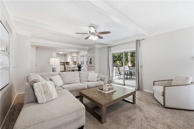 11205 RILEY Street, Overland Park, KS 66210