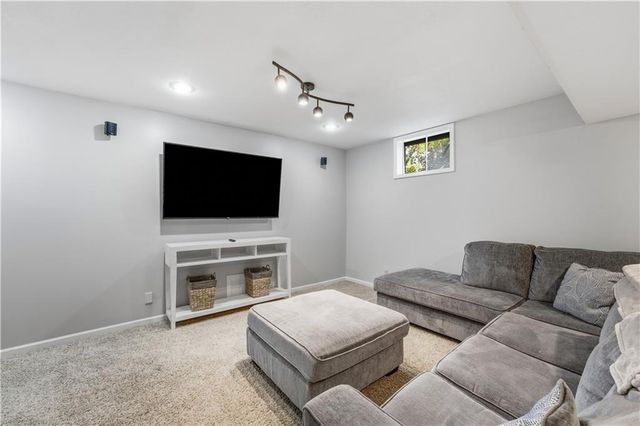 11205 RILEY Street, Overland Park, KS 66210