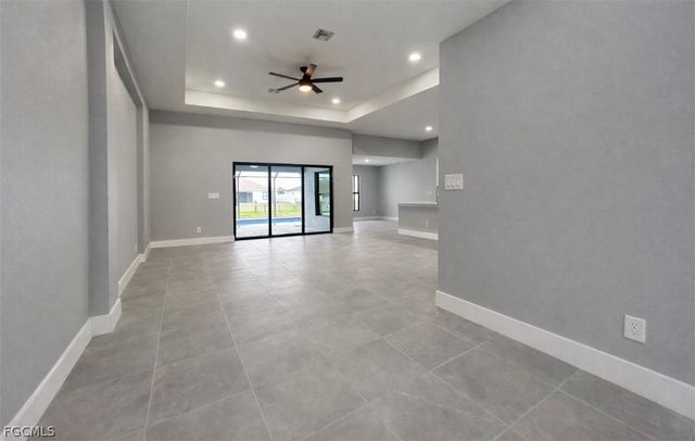 529 SE 7th ST, Cape Coral, FL 33990