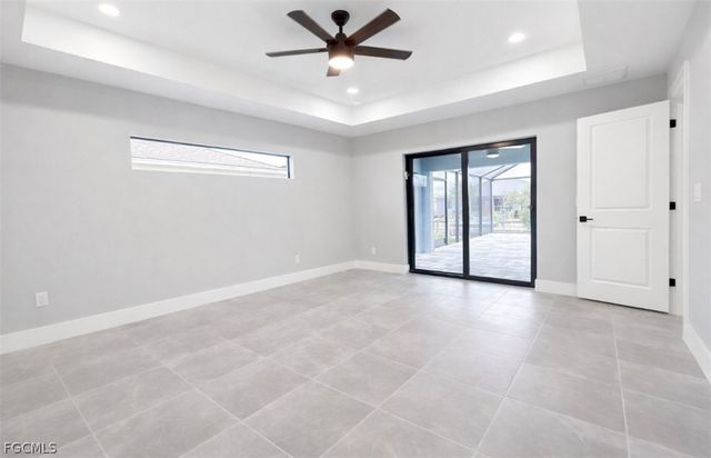 529 SE 7th ST, Cape Coral, FL 33990