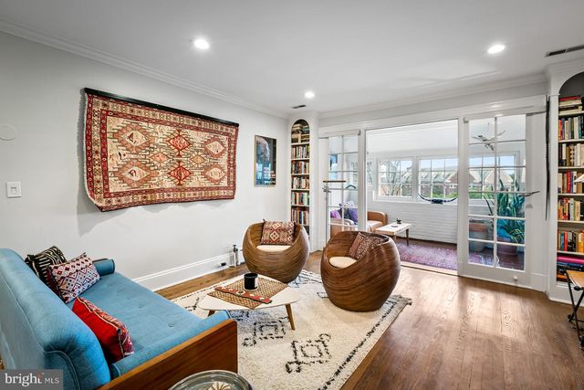 610 SOMERSET ROAD #302, Baltimore, MD 21210