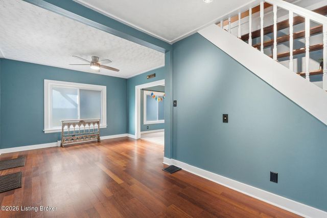 906 Mulberry St, Louisville, KY 40217