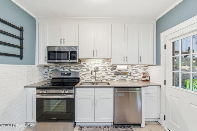 906 Mulberry St, Louisville, KY 40217