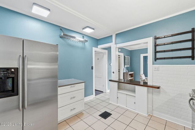 906 Mulberry St, Louisville, KY 40217