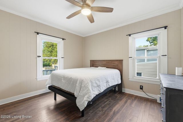906 Mulberry St, Louisville, KY 40217