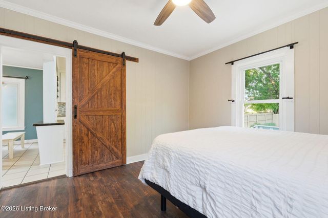 906 Mulberry St, Louisville, KY 40217