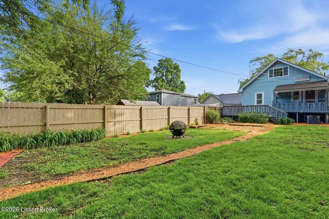 906 Mulberry St, Louisville, KY 40217