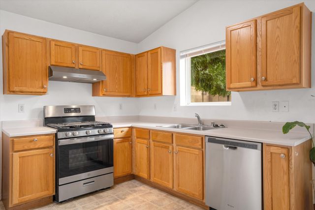 6123 COSTA BRAVA Avenue NW, Albuquerque, NM 87114