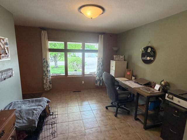 1511 3rd Street NE, Willmar, MN 56201