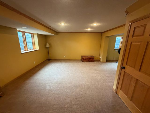 1511 3rd Street NE, Willmar, MN 56201