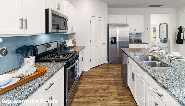 124 Parker Claire Lane, Kings Mountain, NC 28086