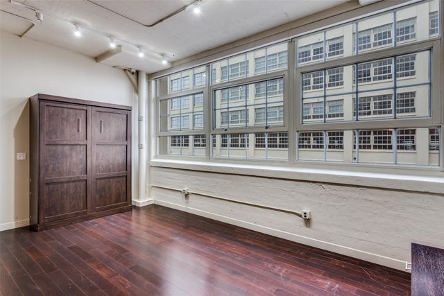 2600 W 7th Street 1311, Fort Worth, TX 76107