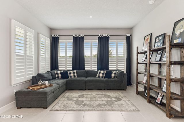 569 Mosaic Boulevard, Daytona Beach, FL 32124