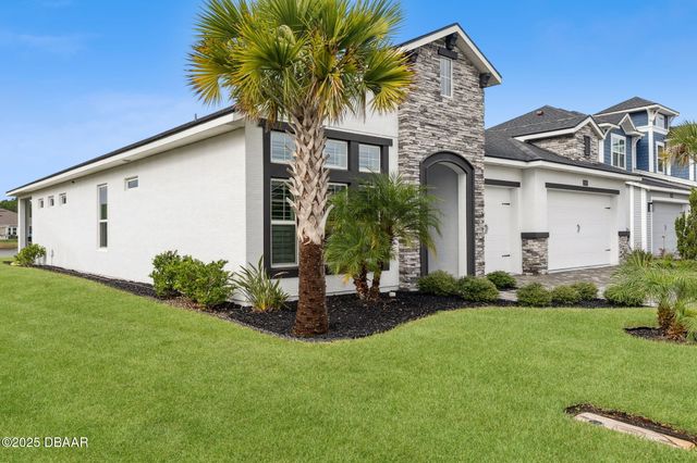 569 Mosaic Boulevard, Daytona Beach, FL 32124