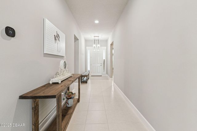 569 Mosaic Boulevard, Daytona Beach, FL 32124