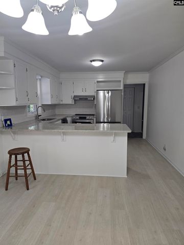 1530 Autumn Lane, Lugoff, SC 29078