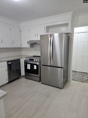 1530 Autumn Lane, Lugoff, SC 29078