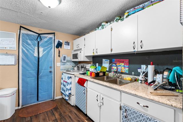 14009 N 20TH STREET, Tampa, FL 33613