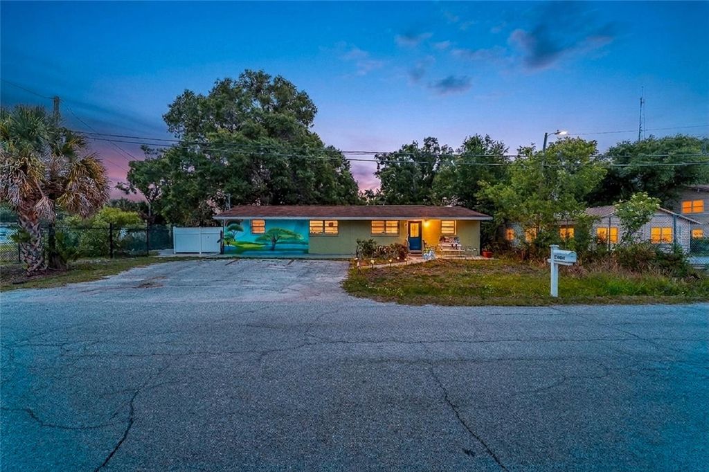 14009 N 20TH STREET, Tampa, FL 33613