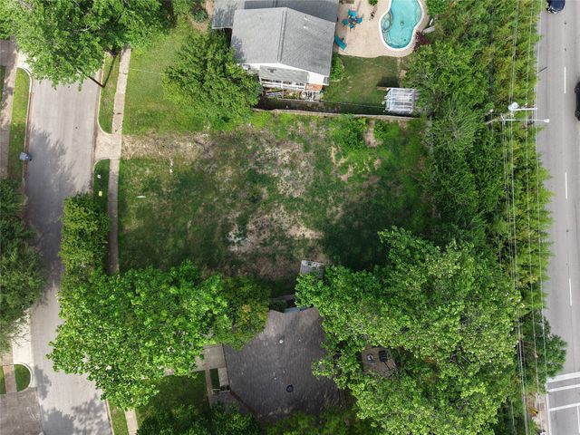 7231 Syracuse Drive, Dallas, TX 75214