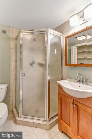 4608 34TH ST S, Arlington, VA 22206