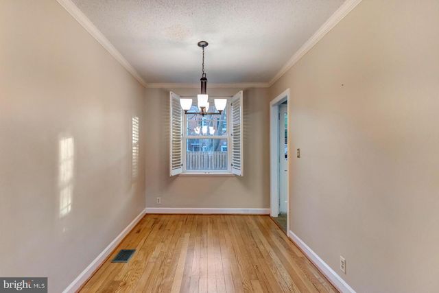4608 34TH ST S, Arlington, VA 22206