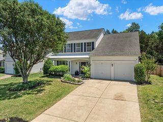 2261 Monthemer Cove Dr, Mount Juliet, TN 37122