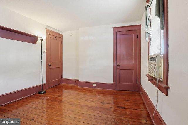 205 W MAPLEWOOD AVENUE, Mechanicsburg, PA 17055