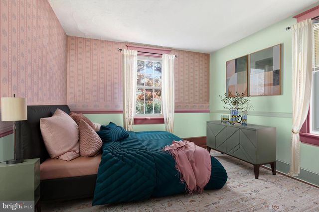 205 W MAPLEWOOD AVENUE, Mechanicsburg, PA 17055