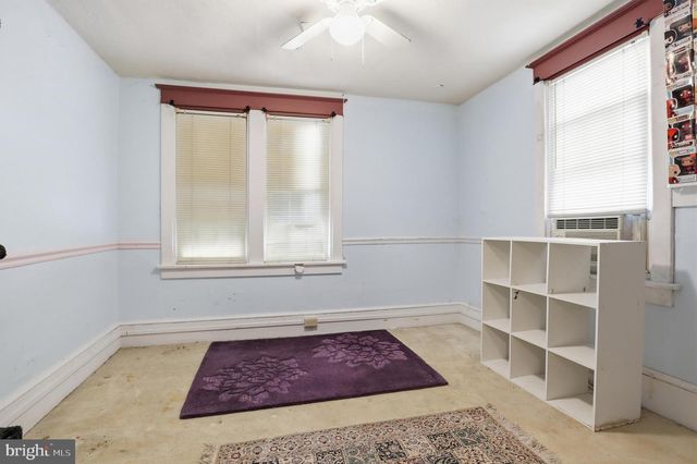 205 W MAPLEWOOD AVENUE, Mechanicsburg, PA 17055