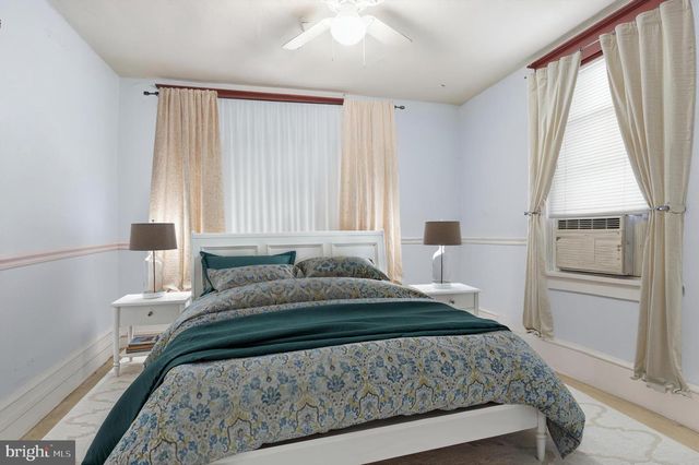 205 W MAPLEWOOD AVENUE, Mechanicsburg, PA 17055