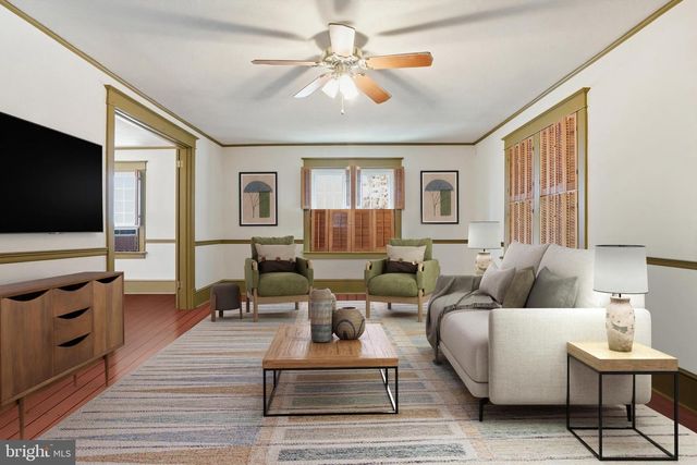 205 W MAPLEWOOD AVENUE, Mechanicsburg, PA 17055