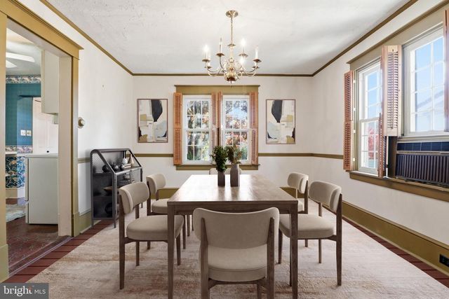 205 W MAPLEWOOD AVENUE, Mechanicsburg, PA 17055