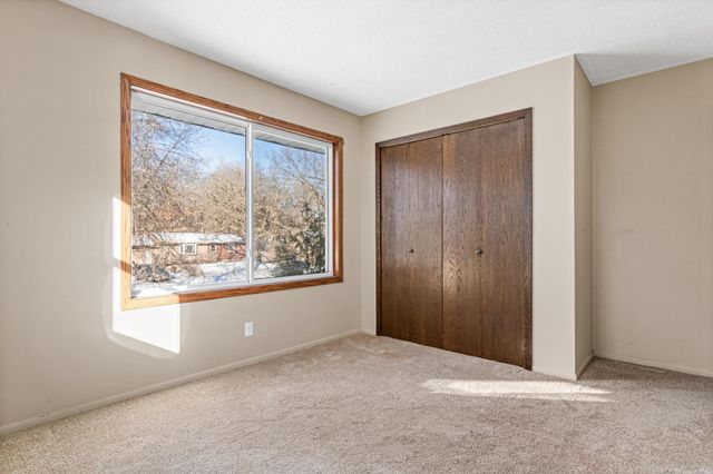 1704 207th Lane NE, East Bethel, MN 55011