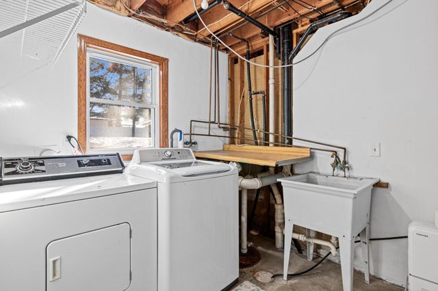 1704 207th Lane NE, East Bethel, MN 55011