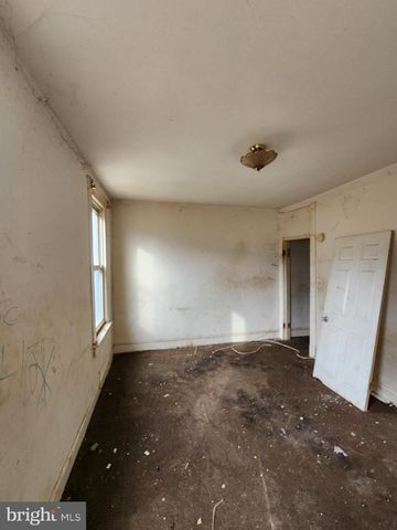 1206 DUKELAND ST, Baltimore, MD 21216