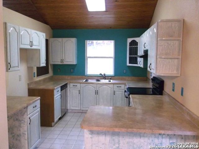 1315 Overbrook, Spring Branch, TX 78070