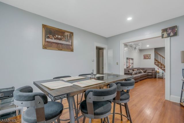 34 Rockview Ter, North Plainfield Boro, NJ 07060