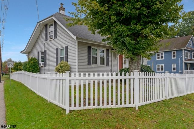 34 Rockview Ter, North Plainfield Boro, NJ 07060