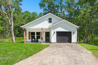 5734 Glifton Avenue, Ravenel, SC 29470