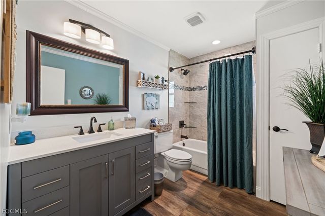 3364 N Key DR 8, North Fort Myers, FL 33903