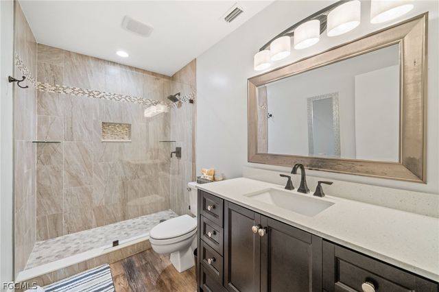 3364 N Key DR 8, North Fort Myers, FL 33903