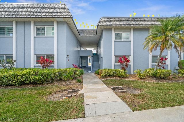 3364 N Key DR 8, North Fort Myers, FL 33903