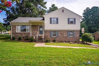 1508 W Tennessee Ave, Crewe, VA 23930