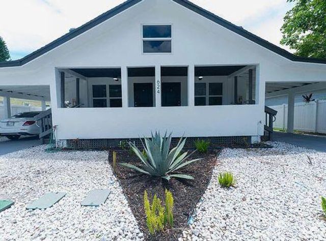 624 S 12th Street A, Fort Pierce, FL 34950