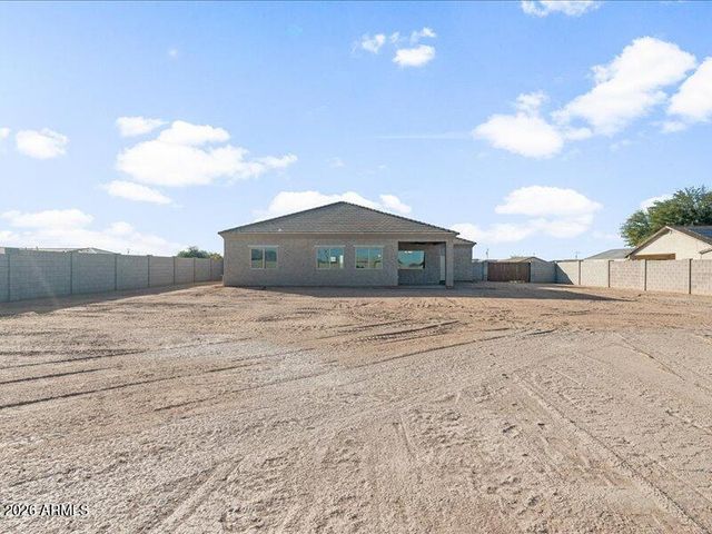 8611 W MISSION HILLS Drive, Arizona City, AZ 85123